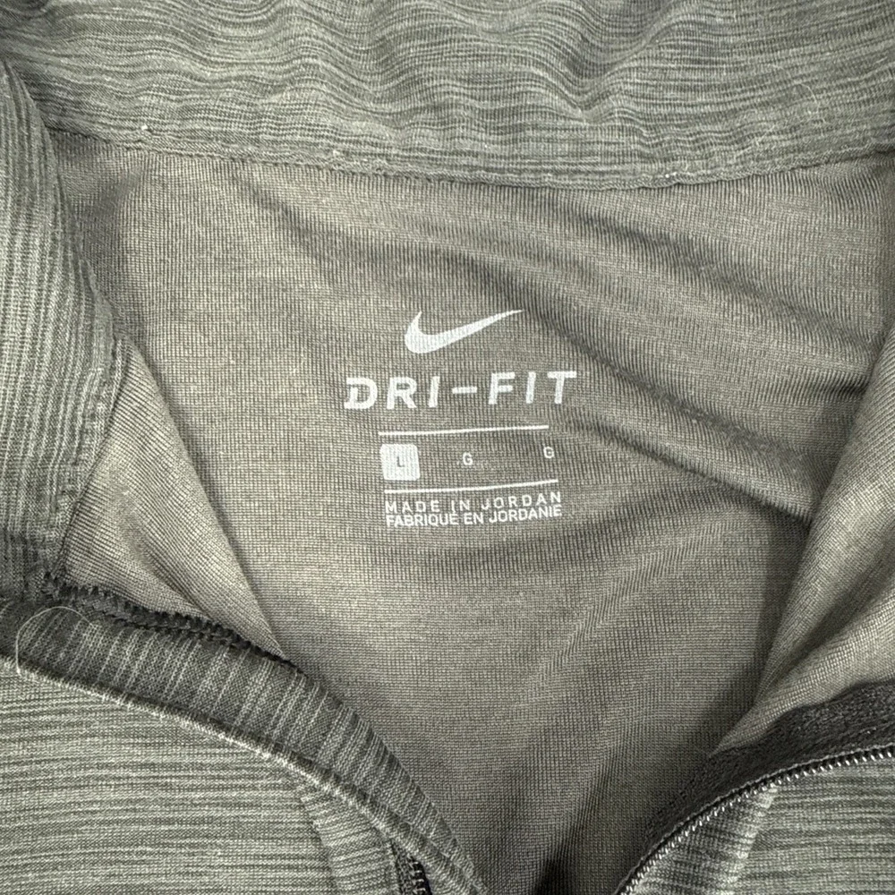 Nike Dri-FIT 1/4 Zip Pullover Gray Long Sleeve Athletic Top Women's‎ L